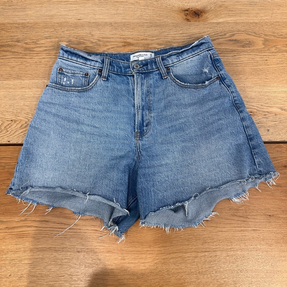 Abercrombie & Fitch The Dad Short Curve Love